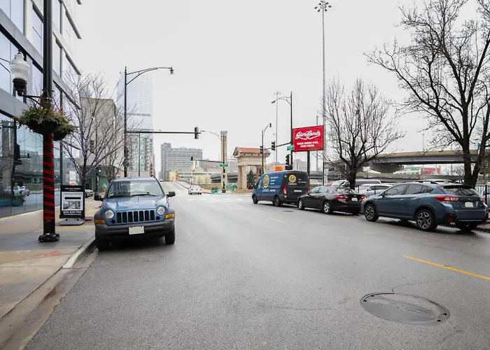 W Loop W Gym Pool In Heart Of Greektown Chi-532 Апартаменты